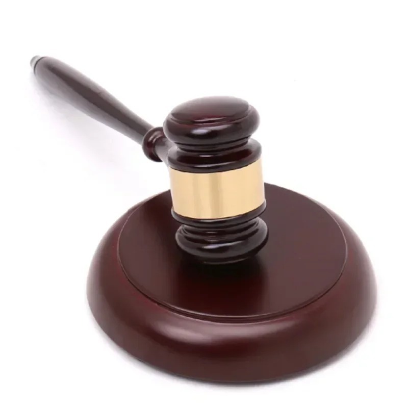 Woodworking Auctions - Houten handgemaakte ambachtelijke advocaat rechter veiling